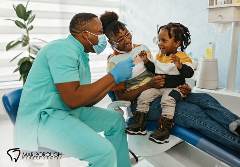 Why Your Whole Family Should Visit the Same Dentist (And How It Saves You Time!)